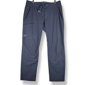 Arcteryx Navy Blue Tech Pants Mens Size 36 x 31 Short Gorpcore Outdoor Hiking